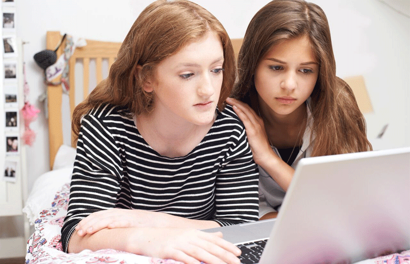 Facebook cyberbullying: how to protect your child