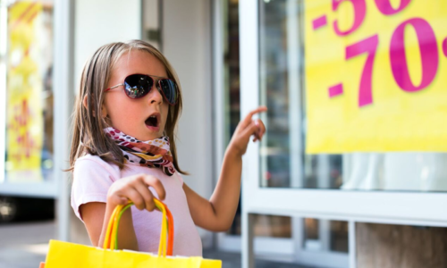 Five ways to save money on children’s clothing in Dubai