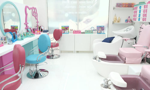Mother and daughter pampering day at Chloe’s salon Dubai