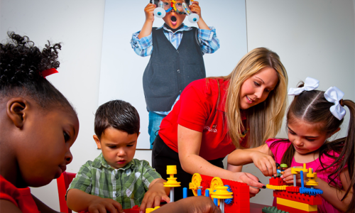 Limited time only: Free entry at Legoland Dubai for Mommy & Me Days