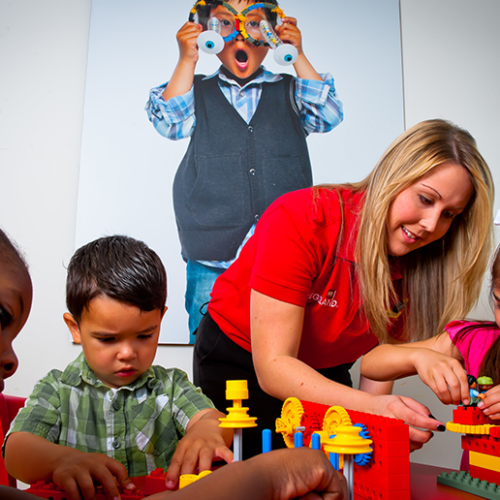 Limited time only: Free entry at Legoland Dubai for Mommy & Me Days