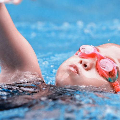 Yas Waterworld to Host World’s Largest Swimming Lesson