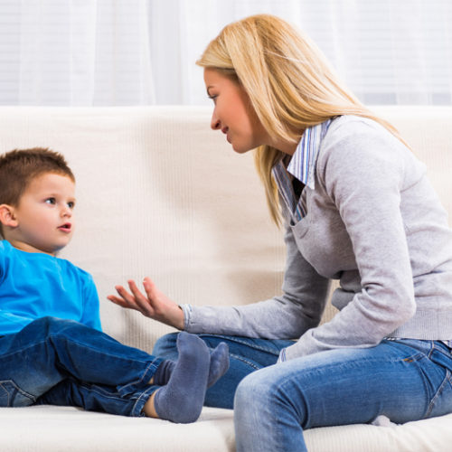 Teaching Kids About Strangers – Dubai Psychologist Advice