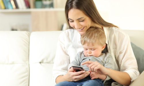 Apps for Moms in the UAE