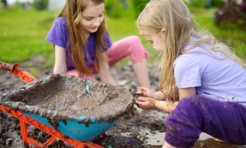 The Benefits of Messy Play