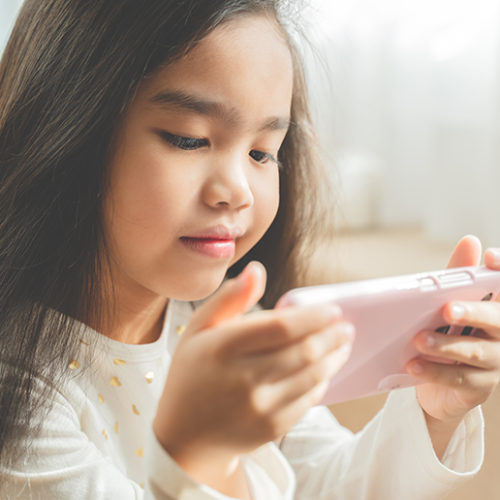 Screen time for children: How much is too much?