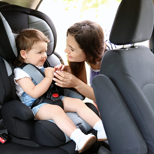 10 road safety tips for travelling with children