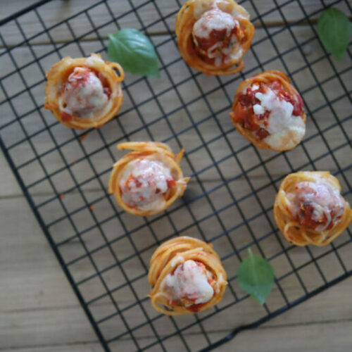 Recipe: Spaghetti Meatball Cups