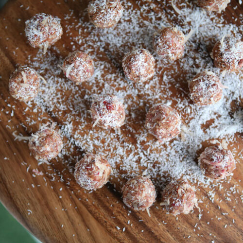 Recipe: Raspberry Coconut Balls