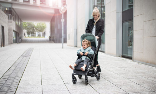 The Sunny stroller: lightweight, compact and the perfect all-day companion