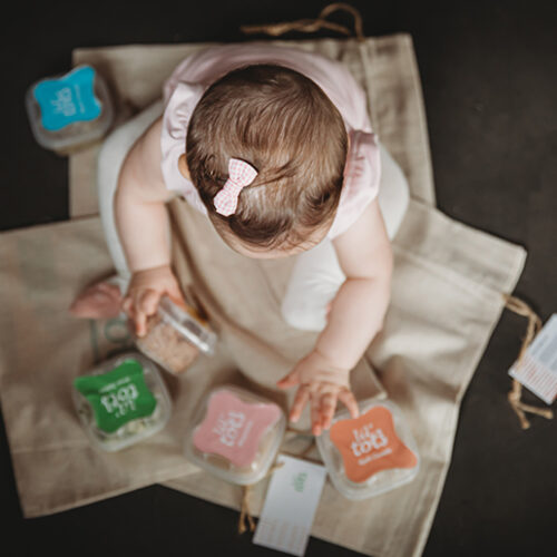 5 top tips to help with baby weaning