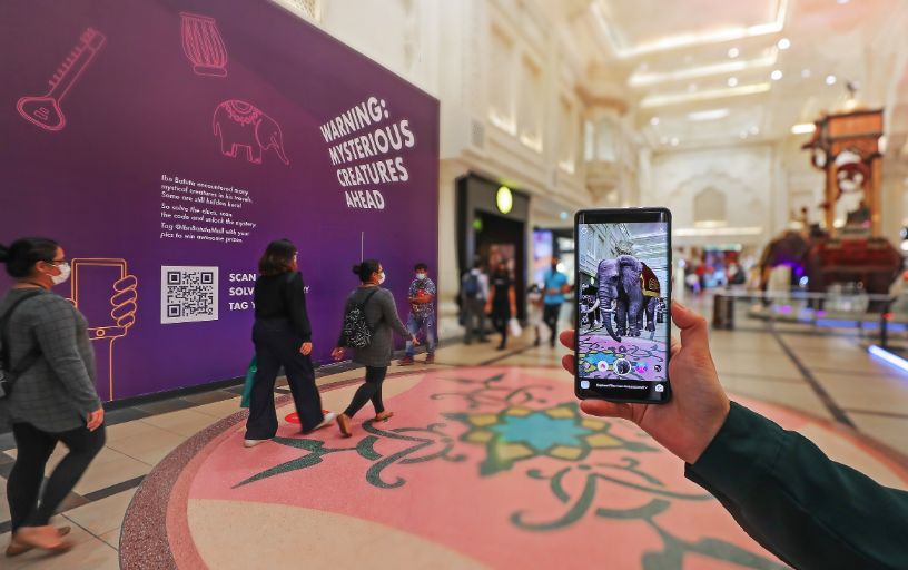 An invitation to come see the dragon at Ibn Battuta  might sound crazy, but you can take a free 'AR' walking tour and see other animals too!