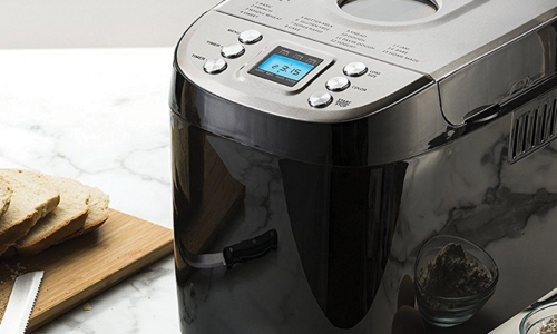 WIN! AN ARSHIA BREAD MAKER, WORTH AED 289