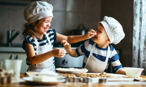 9 easy ways to get your kids involved in the kitchen