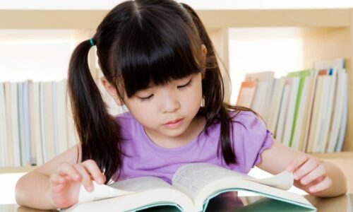 Top tips to encourage children to read