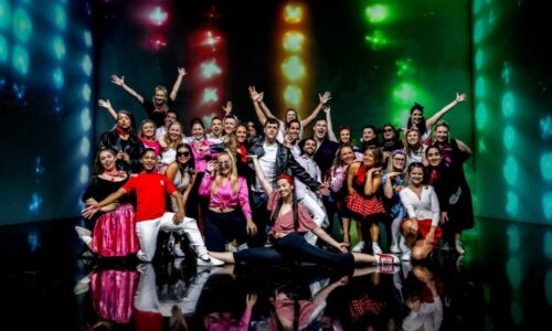 MTDXB and TODA Dubai collaborate for ‘Behind The Red Curtain’ musical extravaganza